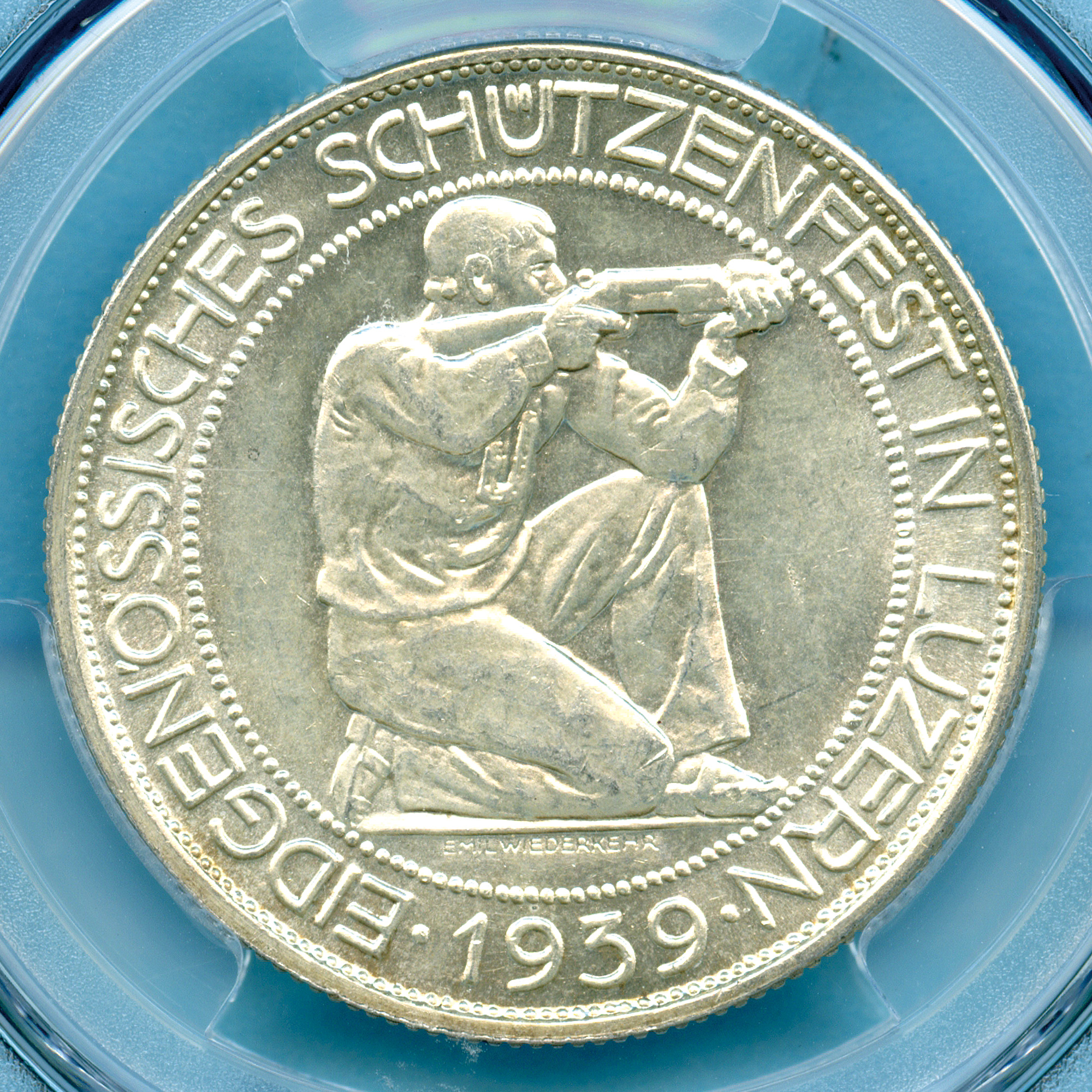 スイス 5フラン銀貨 1939 B ルツェルン射撃祭 ライフルを持ち膝をつく狙撃兵 PCGS MS65